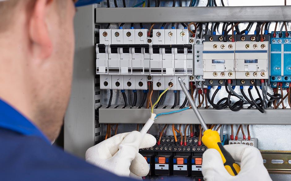 besoin d'un électricien Gournay-sur-Marne