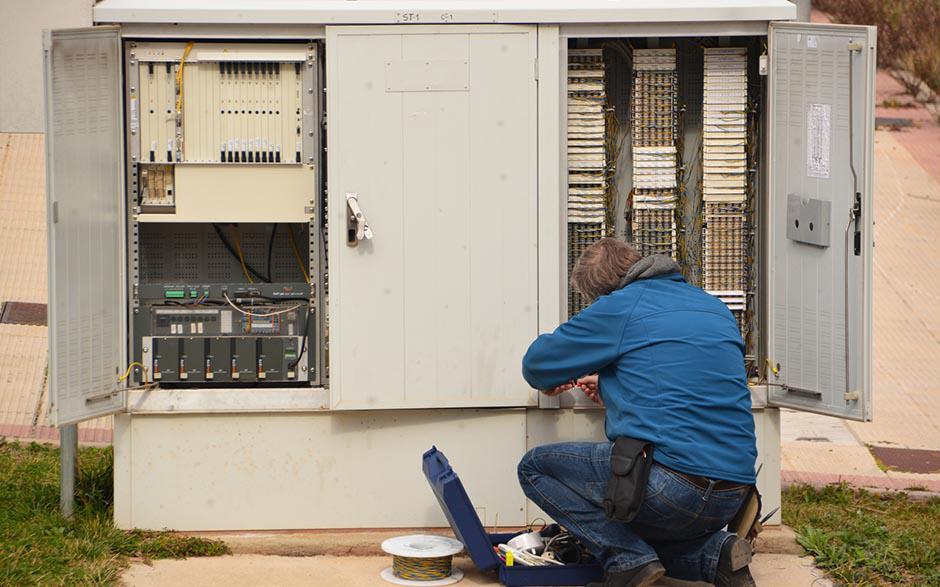 recherche électricien bâtiment Élancourt