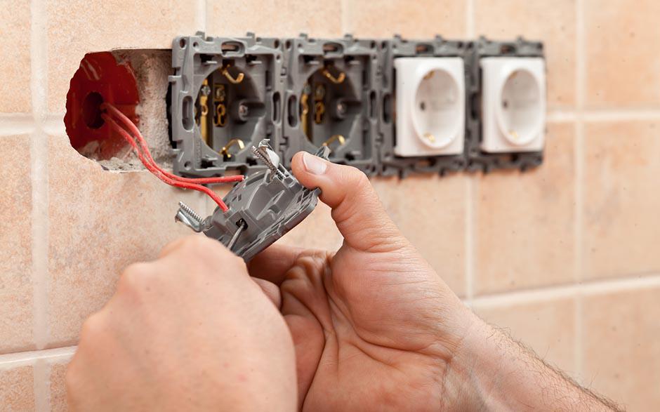 recherche électricien bâtiment Élancourt